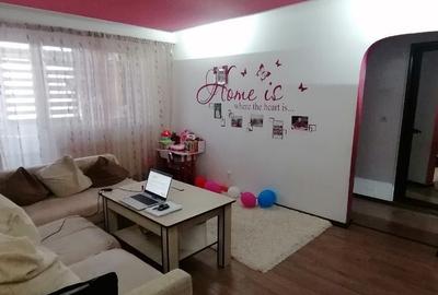 Apartament cu 3 camere semidecomandat în Piața Centrală - 3