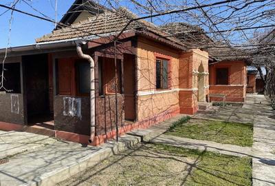 Casă cu Teren 1200 Mp în Buza - 4