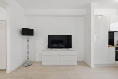 STUDIO - ZONA PIPERA - LOC PARCARE INCLUS - SECURIZAT 24/7 - COMISION 0% - 12