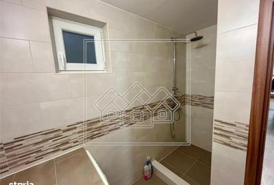 Apartament cu 3 camere decomandat în Central - 9