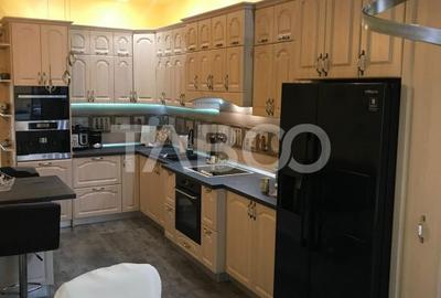 2 Case individuale moderne renovate 500 mp teren de vanzare Sibiu - 32