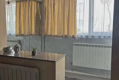 Apartament cu 2 camere decomandat în Central - 3