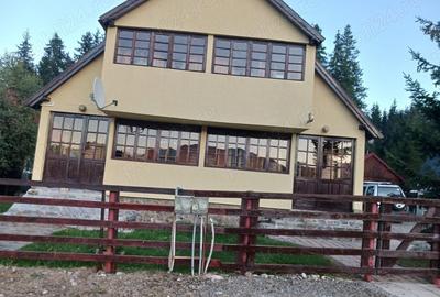 Casă cu 6 camere în Șugag - 10