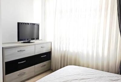 Apartament cu 3 camere decomandat în Nufărul - 2