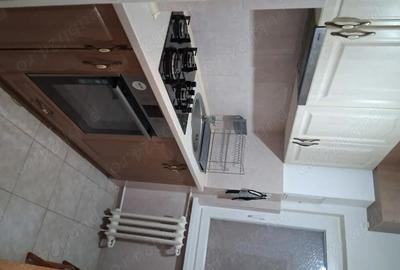 Apartament cu 3 camere decomandat în Circumvalațiunii - 3