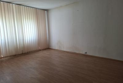 Apartament cu 4 camere decomandat în Inel I - 5