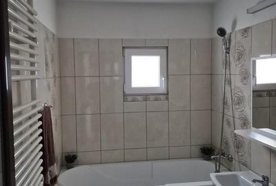 Apartament cu 3 camere decomandat, mobilat în Între Lacuri - 8
