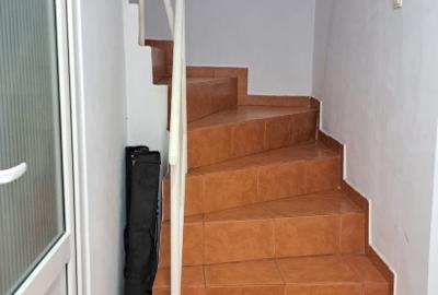 Birou, de 51 mp, în 1 Mai - 8