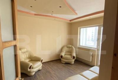 Apartament de 3 camere, 2 bai si balcon inchis, etaj interme - 15