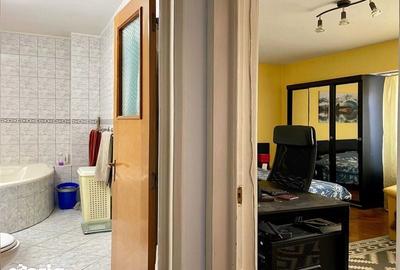 Garsonieră în Titan - 2