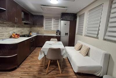 Casă cu 4 camere cu Canalizare în Eminescu - 16