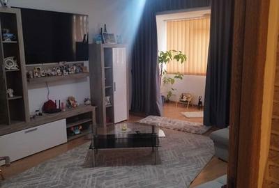 Apartament cu 3 camere în Ultracentral