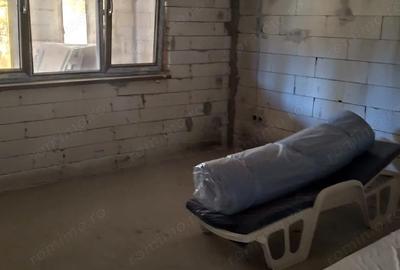 Casă cu Teren 1134 Mp în Călinești - 7