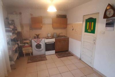 Casa 81 mp,plan parter,teren 300 mp,Toma Cozma,zona Piata Pacurari Casa 81 mp,plan parter,teren 300 mp,Toma Cozma,zona Piata Pacurari - 5