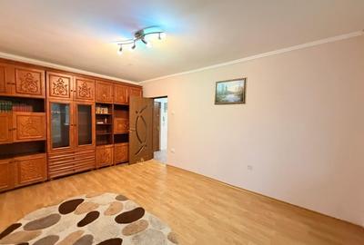 Apartament cu 4 camere decomandat în Apărătorii Patriei - 16