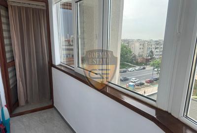 Apt 3 camere, decomandat, ICIL, 2 bai, 2 balcoane, 3 TV, A/C - 10