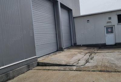 Spațiu comercial, de 1,100 mp, în Central - 11