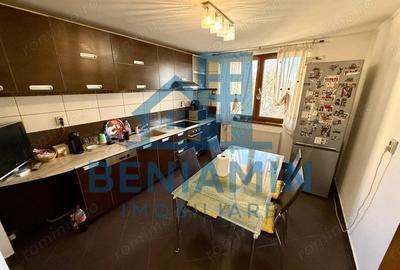 Casa P+1+M 264mp cu teren 448mp - toate utilitatile - Carcea - 2