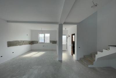 Duplex cu 4 camere cu Teren 275 Mp în Urseni - 3