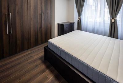 Apartament cu 3 camere decomandat, mobilat în Tractorul - 4