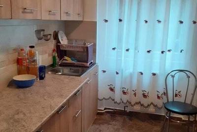 Apartament cu 2 camere semidecomandat în Gara de Nord