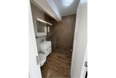 Apartament cu 4 camere decomandat în Brâncoveanu - 10