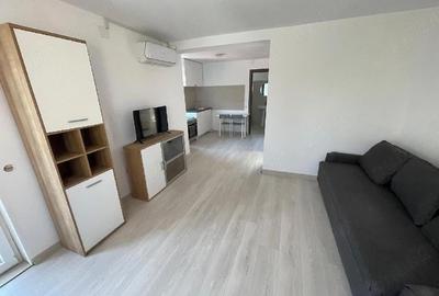 Apartament cu 2 camere semidecomandat în Micro 3 - 4