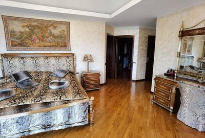 Casă cu 5 camere cu Canalizare în Iancu Nicolae - 10