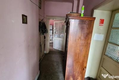 Casă cu 2 camere cu Teren 884 Mp în Pârneava - 2