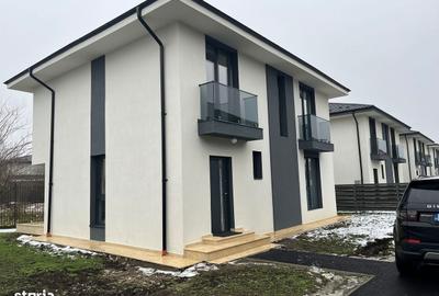 Casă cu 4 camere cu Teren 292 Mp în Central - 18