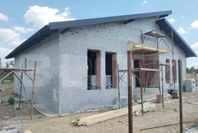 Casă cu 4 camere cu Teren 565 Mp în Priseaca - 11