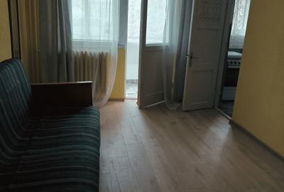 Garsonieră decomandată în Central - 1