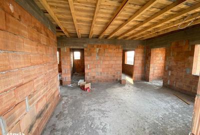 Casă cu 4 camere cu Teren 400 Mp în Clinceni - 3