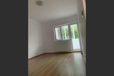 Apartament cu 2 camere de închiriat, Titan, București - 5