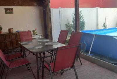 Casă cu 4 camere în Hunedoara - 3