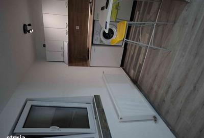 Garsonieră în Titan - 1