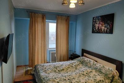 Apartament cu 3 camere decomandat în Central - 3