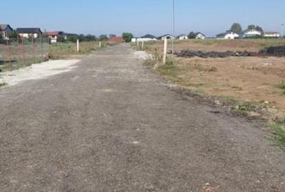 Branesti vanzare terenuri 764 si 1000mp CU UTILITATI langa lac si padure - 8