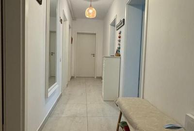 Apartament cu 3 camere decomandat în Bartolomeu - 8