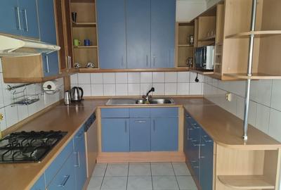 Apartament cu 4 camere decomandat în Central - 3