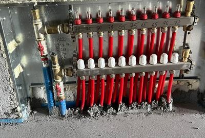Casă cu 4 camere cu Teren 400 Mp în Central - 1