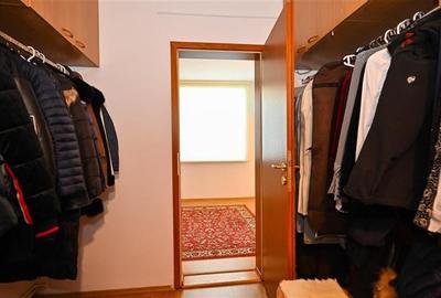 FILM&3D! Casa arhitectura flexibila:2 unitati,500mp teren,locuri parcare,Central - 33