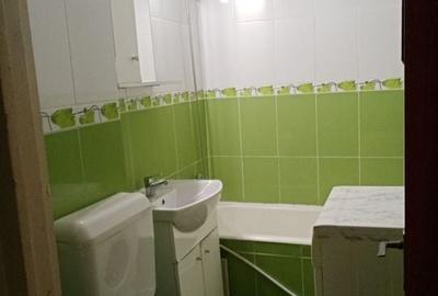De închiriat garsonieră Titan , Sector 3 - 6