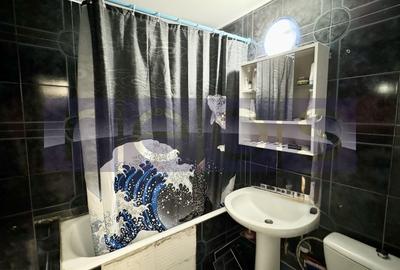 Apartament cu 3 camere semidecomandat, mobilat în Titan - 9