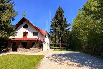 Casă individuală cu 5 camere cu Canalizare în Nord-Est - 1