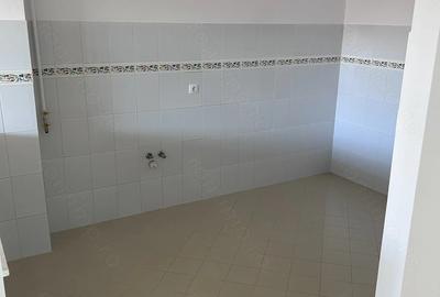 Apartament cu 3 camere decomandat în Central - 3