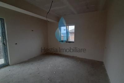Casă cu 4 camere cu Teren 470 Mp în Breazu - 3