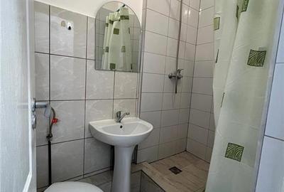 Garsonieră decomandată în Central - 6