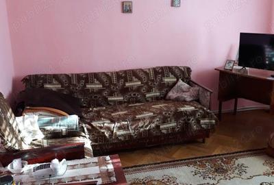 Vand ap.3 cam conf.1 decomandat.bloc de 4 etaje la etajul 4 - 3