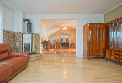 Casa cu 6 camere de vanzare in Rasnov, teren 1.100 mp, zona Glajarie - 14